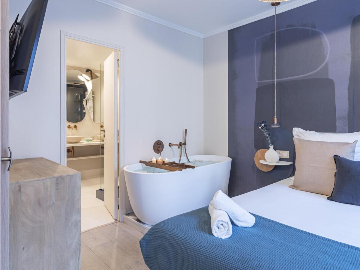 The Blue Suite On Champs Elysees Avenue Párizs Kültér fotó