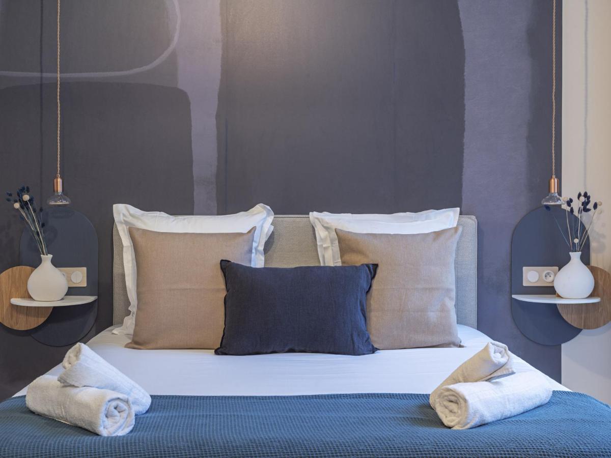 The Blue Suite On Champs Elysees Avenue Párizs Kültér fotó