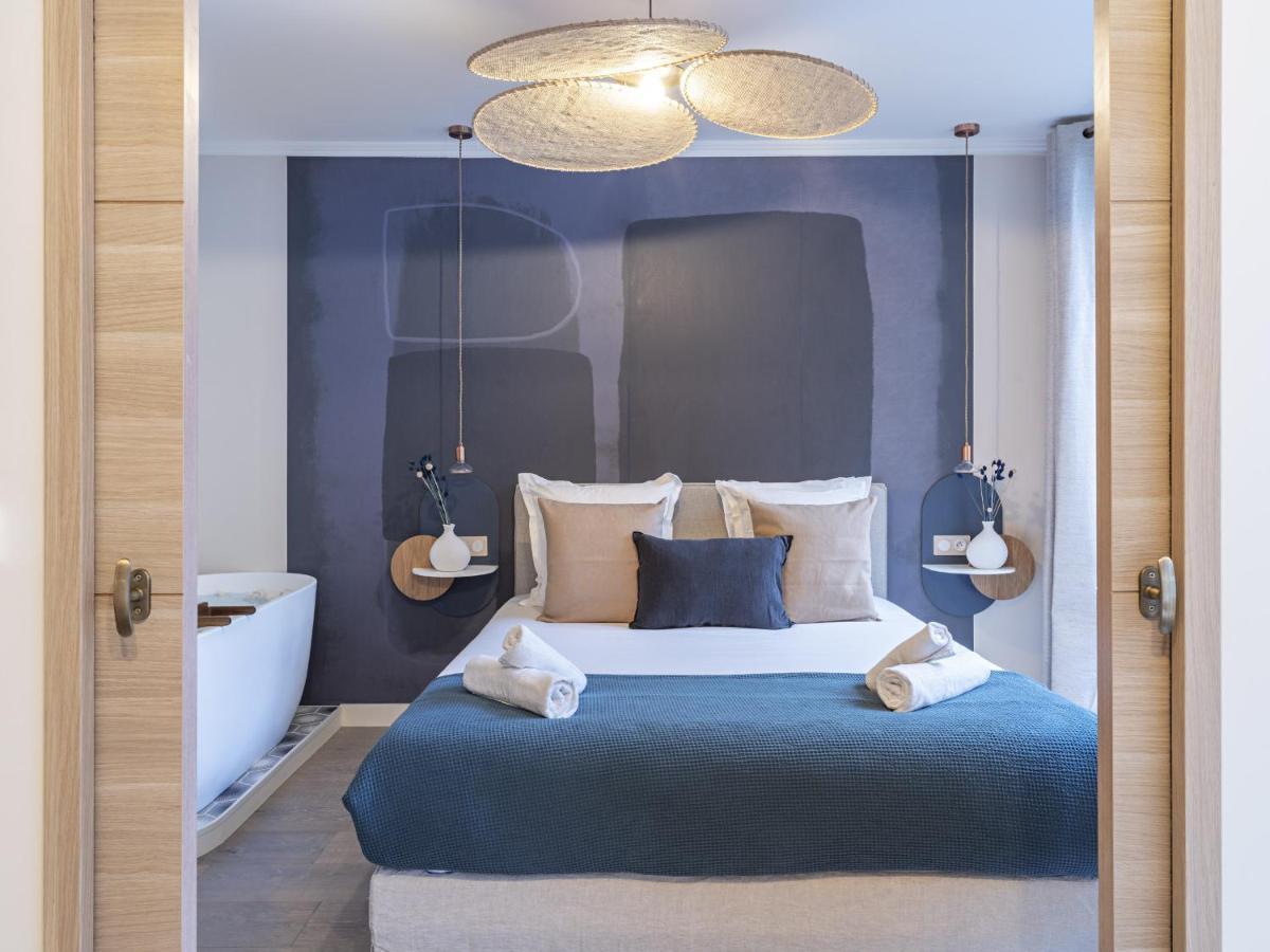 The Blue Suite On Champs Elysees Avenue Párizs Kültér fotó